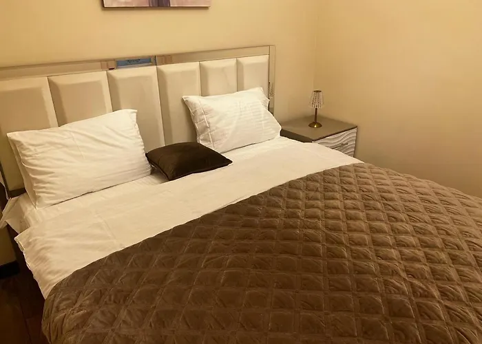 Mont Blanc Art Apartments